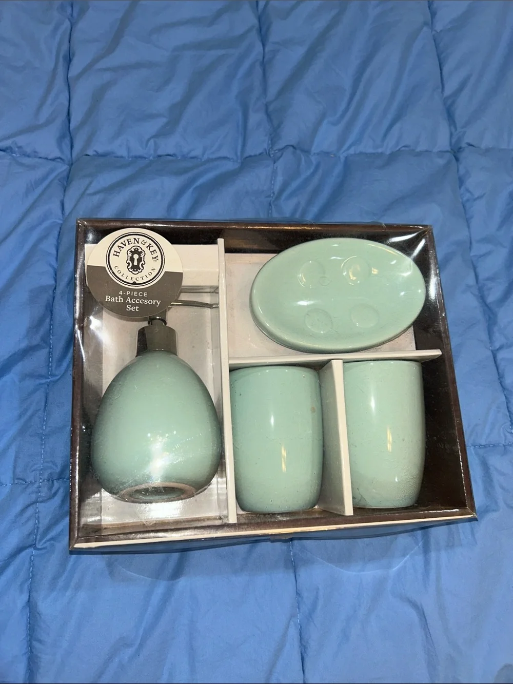 Mint Green 4-Piece Ceramic Bath Accessory Set